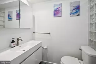 361 N St SW, Washington, DC 20024 - Photo 31