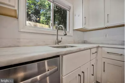 5318 Jay Street NE, Washington, DC 20019 - Photo 15