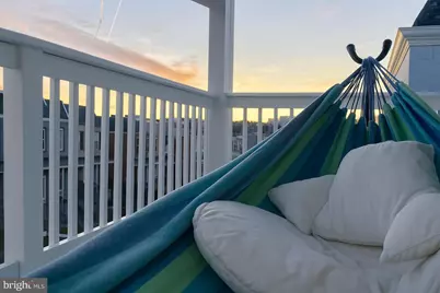 749 Gresham Place NW, Washington, DC 20001 - Photo 9