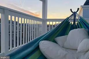 749 Gresham Pl NW, Washington, DC 20001 - Photo 9