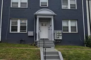 1015 18th St NE, Washington, DC 20002 - Photo 1