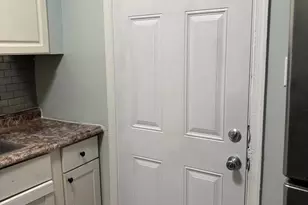 2645 30th St SE, Washington, DC 20020 - Photo 5