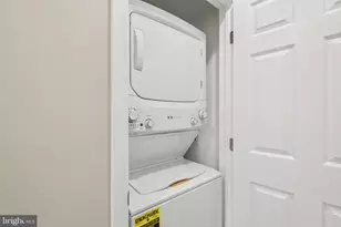 729 Madison St NW, Washington, DC 20011 - Photo 19