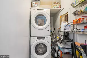 1811 T St NW, Washington, DC 20009 - Photo 19