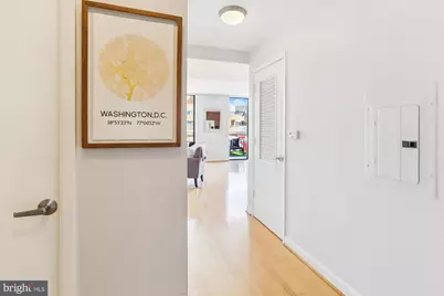 400 Massachusetts Avenue NW #1214, Washington, DC 20001 - Photo 7