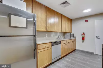 400 Massachusetts Avenue NW #1214, Washington, DC 20001 - Photo 49