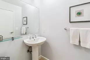 400 Massachusetts Ave NW, Washington, DC 20001 - Photo 9