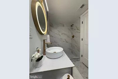 607 K Street NE, Washington, DC 20002 - Photo 61