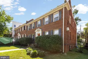 2650 39th St NW, Washington, DC 20007 - Photo 3