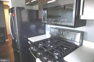 1101 3rd St SW, Washington, DC 20024 - Photo 27