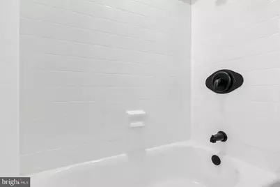 2037 38th Street SE #301, Washington, DC 20020 - Photo 13