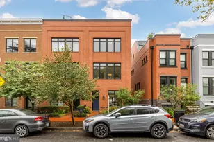 1311 D St SE, Washington, DC 20003 - Photo 3