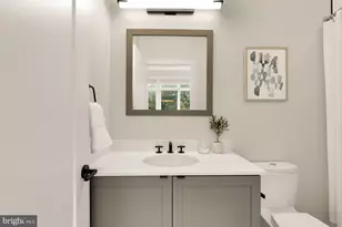 1311 D St SE, Washington, DC 20003 - Photo 51