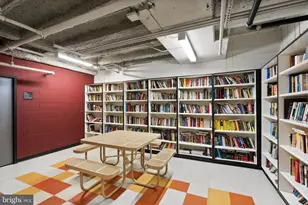 800 4th St SW, Washington, DC 20024 - Photo 33