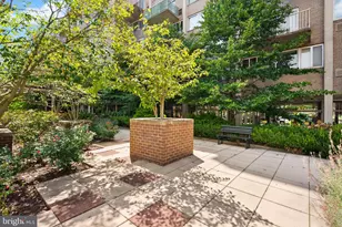 800 4th St SW, Washington, DC 20024 - Photo 29