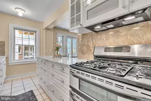 1026 16th St NW, Washington, DC 20036 - Photo 9