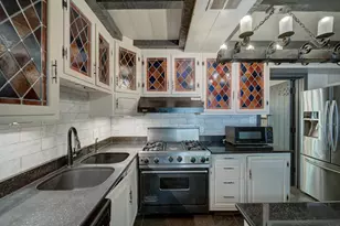 2142 Cathedral Ave NW, Washington, DC 20008 - Photo 31