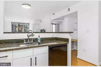 1000 New Jersey Avenue SE #608, Washington, DC 20003 - Photo 7