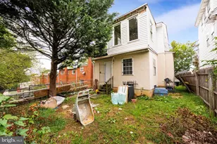 4227 Gault Pl NE, Washington, DC 20019 - Photo 31