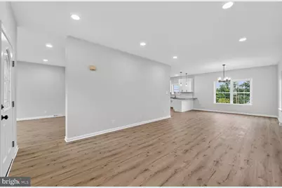 1992 Retta Gilliam Court SE, Washington, DC 20020 - Photo 9