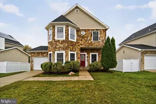 1992 Retta Gilliam Ct SE, Washington, DC 20020 - Photo 1