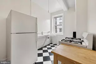 1725 17th St NW, Washington, DC 20009 - Photo 9