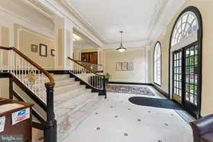 1725 17th St NW, Washington, DC 20009 - Photo 13