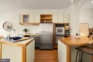 1735 Riggs Pl NW, Washington, DC 20009 - Photo 5