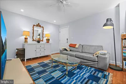 718 Park Road NW #6, Washington, DC 20010 - Photo 3