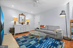 718 Park Rd NW, Washington, DC 20010 - Photo 3