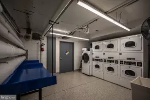 560 N St SW, Washington, DC 20024 - Photo 29