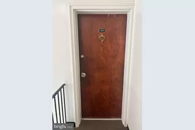 3810 V Street SE #301, Washington, DC 20020 - Photo 3