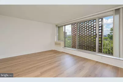 800 4th Street SW #S623, Washington, DC 20024 - Photo 9