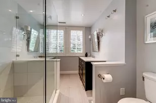 1237 29th St NW, Washington, DC 20007 - Photo 5