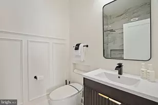 1404 Massachusetts Ave SE, Washington, DC 20003 - Photo 21