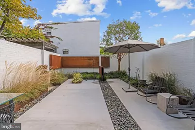 633 E Street SE, Washington, DC 20003 - Photo 43