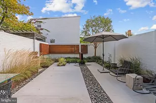 633 E St SE, Washington, DC 20003 - Photo 43