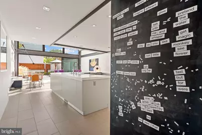 633 E Street SE, Washington, DC 20003 - Photo 9