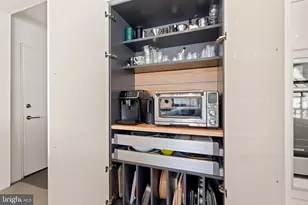 633 E St SE, Washington, DC 20003 - Photo 17