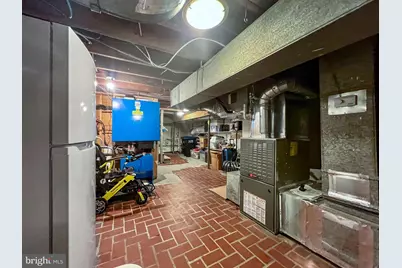 633 E Street SE, Washington, DC 20003 - Photo 49