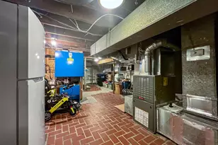 633 E St SE, Washington, DC 20003 - Photo 49