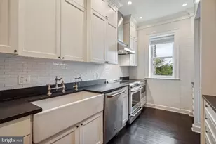 3426 16th St NW, Washington, DC 20010 - Photo 21