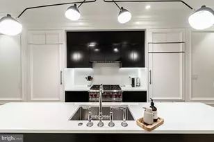 1309 R St NW, Washington, DC 20009 - Photo 7