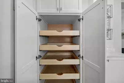 760 Hobart Place NW, Washington, DC 20001 - Photo 15