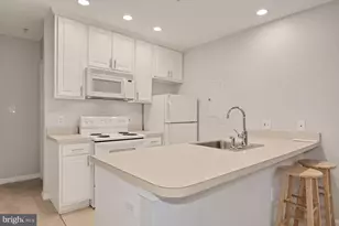 648 C St NE, Washington, DC 20002 - Photo 7