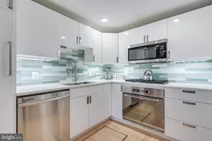 26 T St NE, Washington, DC 20002 - Photo 9