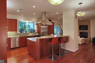 4114 Emery Pl NW, Washington, DC 20016 - Photo 11