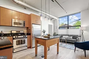 2301 Champlain St NW, Washington, DC 20009 - Photo 3