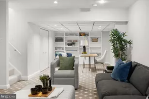 4297 Embassy Park Dr NW, Washington, DC 20016 - Photo 31