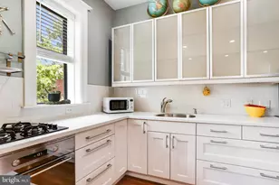 1514 17th St NW, Washington, DC 20036 - Photo 5